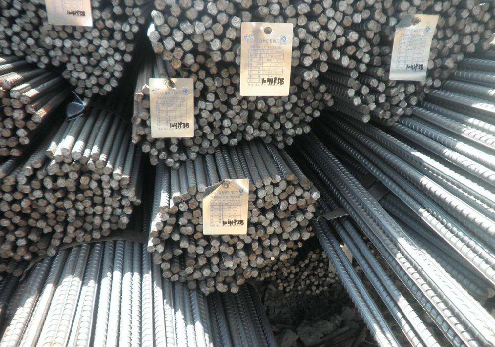 重庆三级螺纹钢​贸商认为肯定能赚到钱的判断下提前做出的备货行动